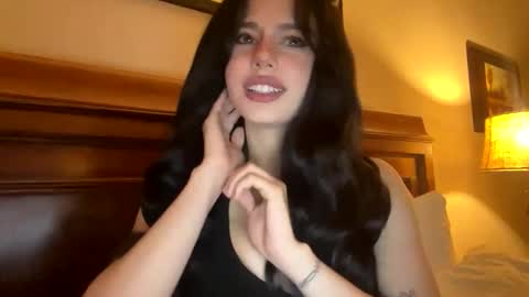 irisbabyyyyyyy online show from 22, 4, 2026