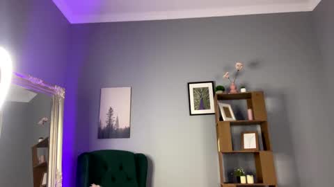 Snapshot of irisreynolds chatting on 23, 1, 2025 Maria online show from 23, 1, 2025