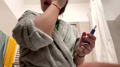 Snapshot of irisreynolds chatting on 4, 3, 2025 Maria online show from 4, 3, 2025