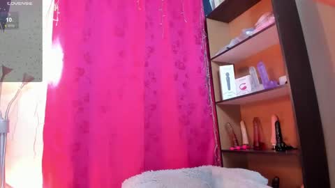 Snapshot of iriss_25 chatting on 22, 1, 2025 iris online show from 22, 1, 2025