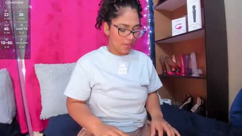 Snapshot of iriss_25 chatting on 5, 2, 2025 iris online show from 5, 2, 2025