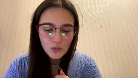 Snapshot of irisss31 chatting on 4, 1, 2025 irisss31 online show from 4, 1, 2025