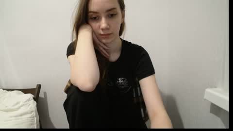 Snapshot of irma_b2004 chatting on 24, 4, 2026 irma_b2004 online show from 24, 4, 2026