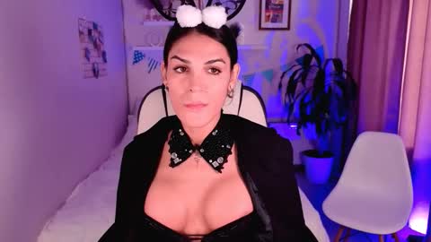 Snapshot of irma_dust chatting on 16, 10, 2025 IRMA FOLLOW ME online show from 16, 10, 2025