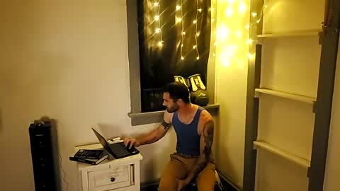 Snapshot of ironboundd chatting on 10, 8, 2026 ironboundd online show from 10, 8, 2026