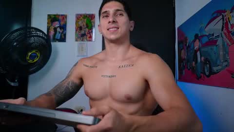 Snapshot of ironflex1 chatting on 15, 12, 2025 Jake online show from 15, 12, 2025