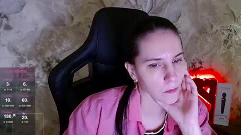 Irwi Tomboy online show from 1, 6, 2026