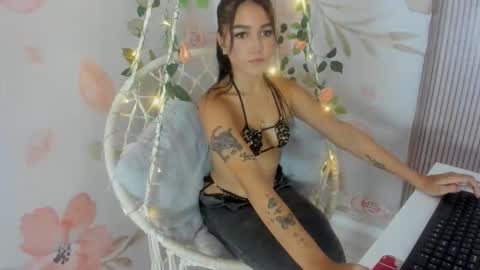 Snapshot of isa_69hot chatting on 13, 11, 2025 Isabella online show from 13, 11, 2025