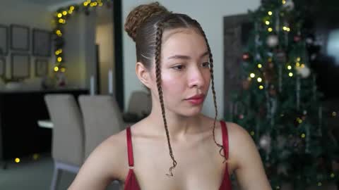 Snapshot of isa_____ chatting on 20, 12, 2025 isa_____ online show from 20, 12, 2025