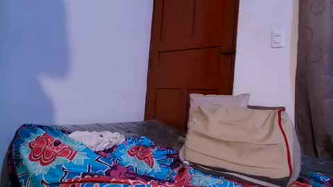 Snapshot of isa__sweet_ chatting on 29, 6, 2026 isa__sweet_ online show from 29, 6, 2026