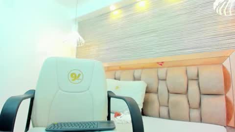 Isa online show from 27, 10, 2025