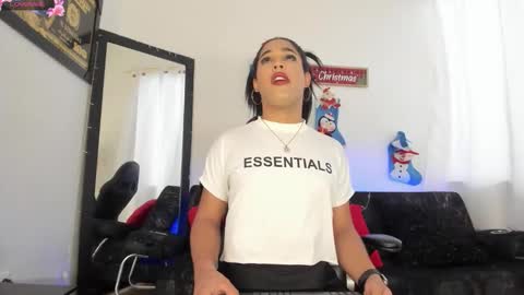 Snapshot of isaabellaa_hot chatting on 16, 12, 2025 isabella online show from 16, 12, 2025