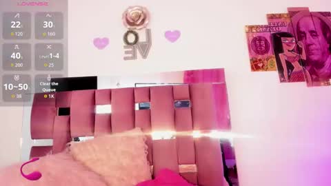 Snapshot of isaabellaa_hot chatting on 17, 12, 2025 isabella online show from 17, 12, 2025