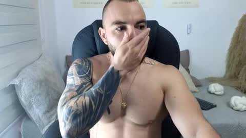 Isaac carter online show from 20, 11, 2025