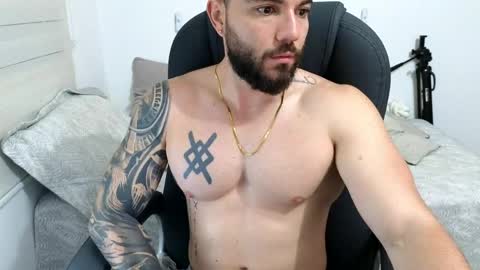 Snapshot of isaac_carter chatting on 28, 4, 2026 Isaac carter online show from 28, 4, 2026