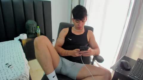 isaac_cryston online show from 4, 2, 2025