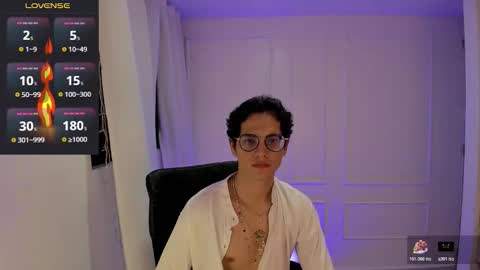 Snapshot of isaac_miler chatting on 15, 11, 2025 isaac online show from 15, 11, 2025