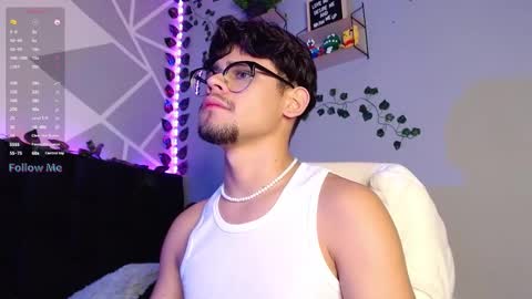 Isaac Saenz. online show from 3, 12, 2024