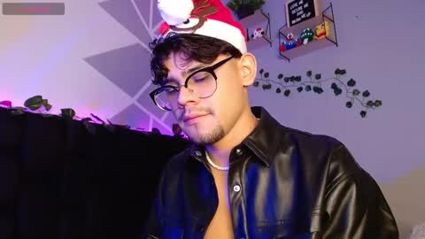 Isaac Saenz. online show from 7, 12, 2024