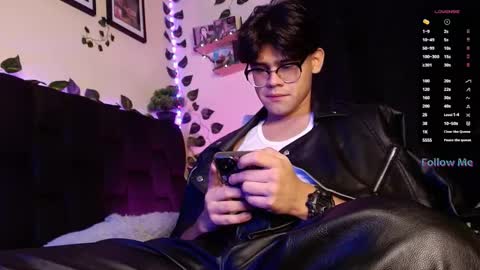 Isaac Saenz. online show from 20, 2, 2025