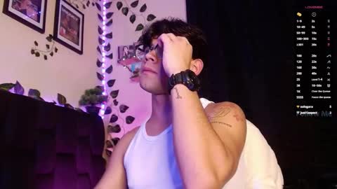 Isaac Saenz. online show from 21, 2, 2025