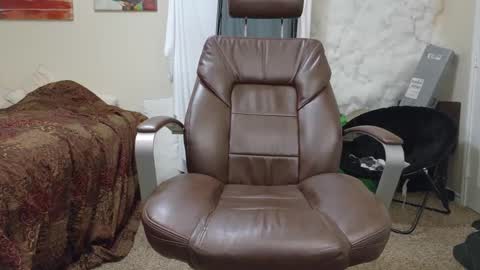 isaac online show from 9, 10, 2025