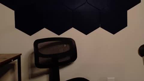 isaac online show from 23, 3, 2026