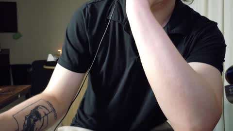 Snapshot of isaac_sheffield chatting on 4, 5, 2026 isaac online show from 4, 5, 2026