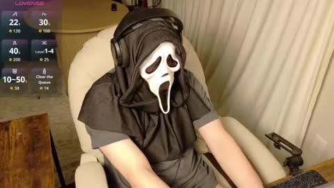Snapshot of isaac_sheffield chatting on 24, 5, 2026 isaac online show from 24, 5, 2026