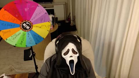 Snapshot of isaac_sheffield chatting on 9, 6, 2026 isaac online show from 9, 6, 2026