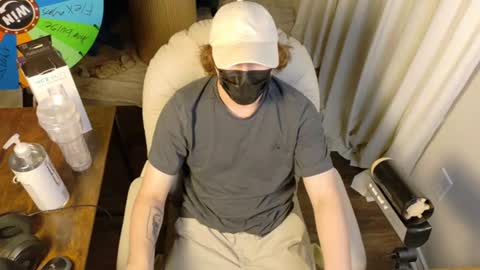 Snapshot of isaac_sheffield chatting on 19, 6, 2026 isaac online show from 19, 6, 2026
