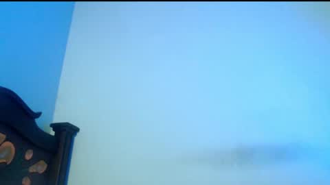 Snapshot of isaaclatino chatting on 18, 2, 2025 isaac online show from 18, 2, 2025