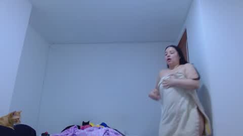 Snapshot of isabel_24_gil chatting on 18, 7, 2026 isabel online show from 18, 7, 2026
