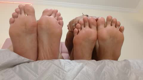 I S A online show from 15, 10, 2025