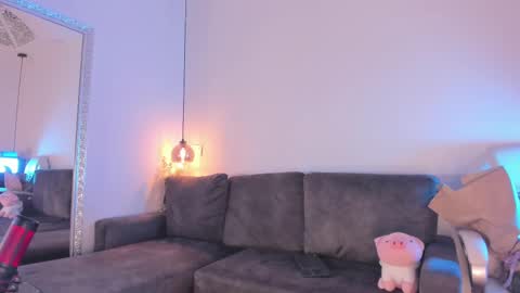 Isabela online show from 21, 2, 2025