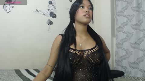 Snapshot of isabela_kity chatting on 24, 10, 2025 isabela_kity online show from 24, 10, 2025