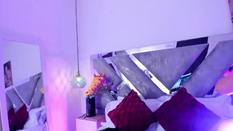 Snapshot of isabela_parkerr chatting on 23, 5, 2026 Mommy Isa online show from 23, 5, 2026