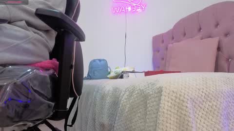 ISABELA  online show from 7, 4, 2026