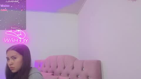 Snapshot of isabela_tay chatting on 24, 4, 2026 ISABELA online show from 24, 4, 2026