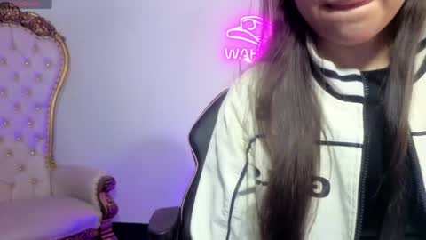 Snapshot of isabela_tay chatting on 20, 5, 2026 ISABELA online show from 20, 5, 2026