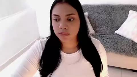 Snapshot of isabelateran chatting on 23, 6, 2026 isabelateran online show from 23, 6, 2026