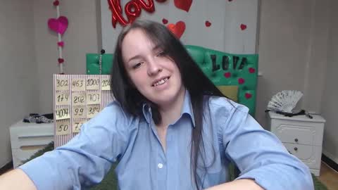 IsabelBlackberry online show from 11, 9, 2025