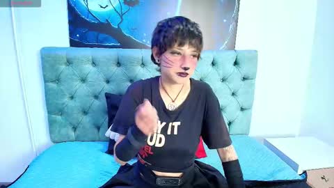 Snapshot of isabelcortezz chatting on 4, 10, 2025 Isabel Cortez online show from 4, 10, 2025