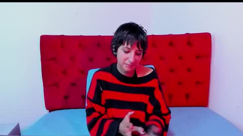 Snapshot of isabelcortezz chatting on 22, 10, 2025 Isabel Cortez online show from 22, 10, 2025