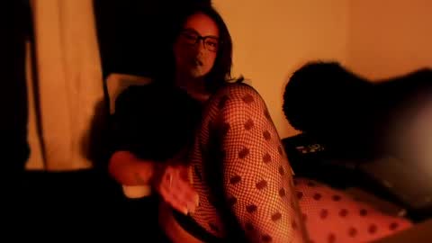 isabella online show from 14, 4, 2026