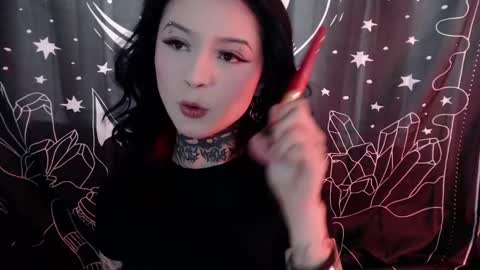 Snapshot of isabella__dark chatting on 6, 1, 2025    online show from 6, 1, 2025