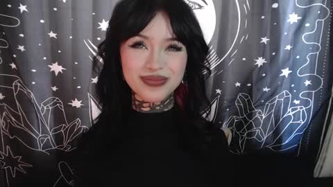 Snapshot of isabella__dark chatting on 21, 1, 2025    online show from 21, 1, 2025