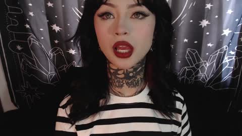 Snapshot of isabella__dark chatting on 28, 1, 2025    online show from 28, 1, 2025