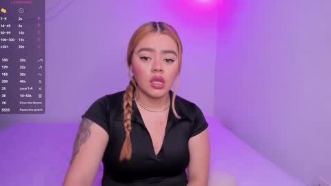 Snapshot of isabella_arias1 chatting on 9, 1, 2025 Isabella Arias online show from 9, 1, 2025