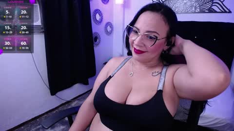 Snapshot of isabella_diprinzio chatting on 21, 1, 2025 Isabella Di Prinzio online show from 21, 1, 2025